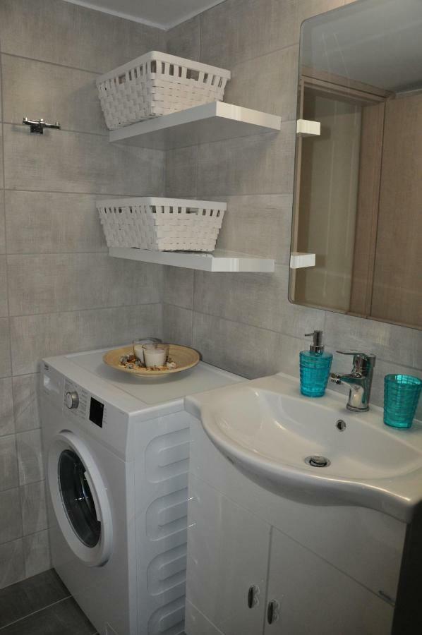 Lovely Place To Be Apartment Атина Екстериор снимка