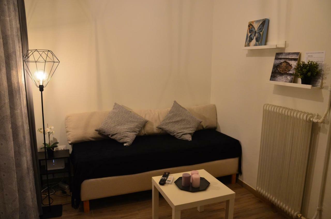 Lovely Place To Be Apartment Атина Екстериор снимка