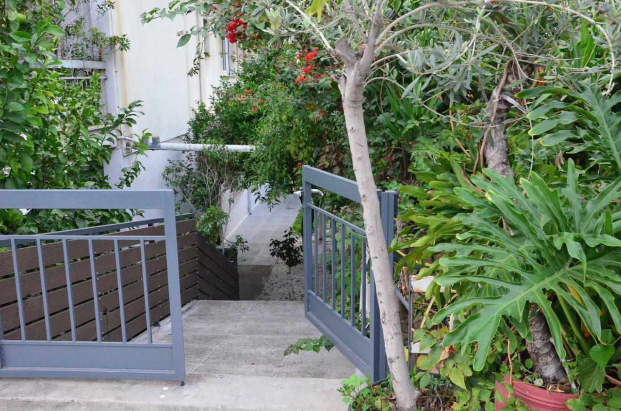 Lovely Place To Be Apartment Атина Екстериор снимка